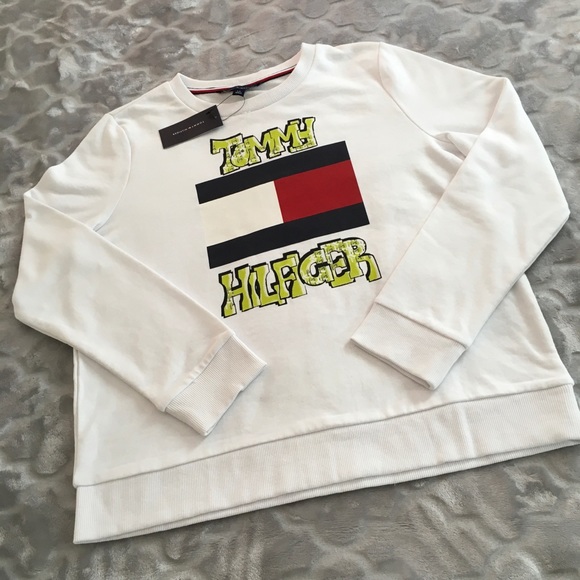 Tommy Hilfiger Tops - Tommy Hilfiger Sweatshirt Large Flag Logo White